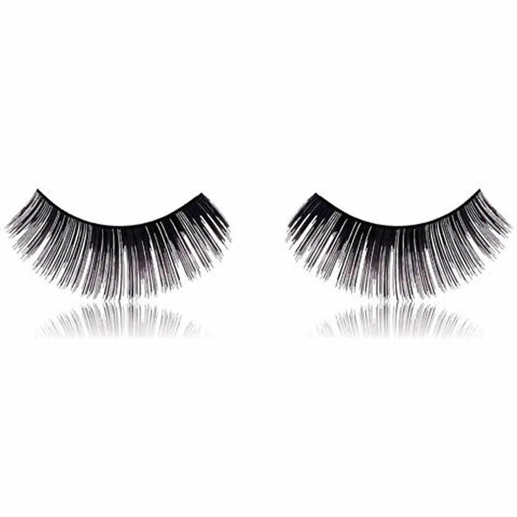 Choosing the Right False Eyelashes: Tips and Tricks